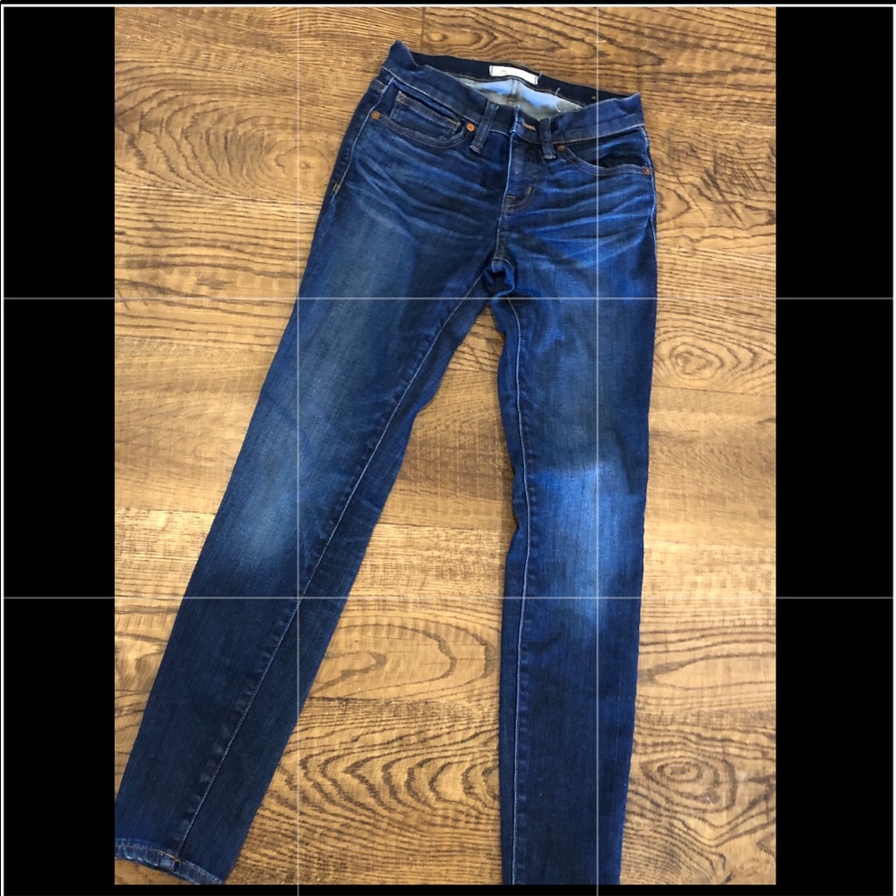 Madewell 8” skinny jeans size 25